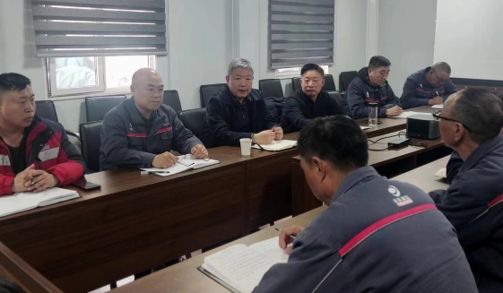 張恒董事長參加金昌2×1000兆瓦調(diào)峰煤電項目工程建設(shè)高層推進會