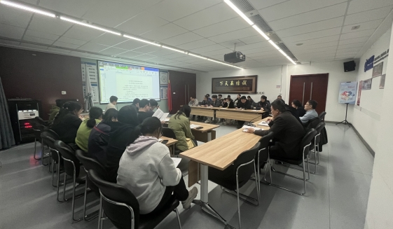 公司組織簽署《員工職業(yè)道德與廉潔從業(yè)承諾書》及《在職聲明》