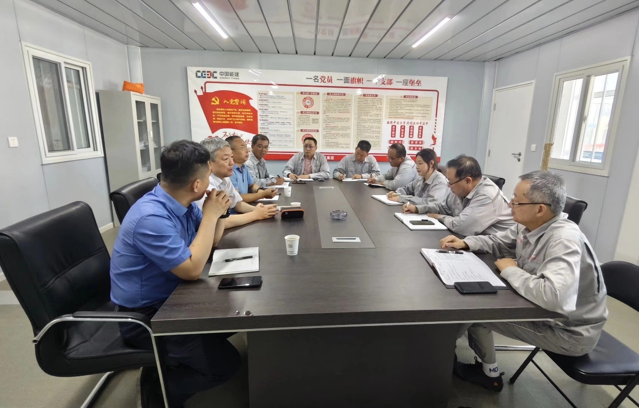 張恒董事長到甘肅慶陽大數(shù)據(jù)園區(qū)項目調(diào)研指導(dǎo)工作